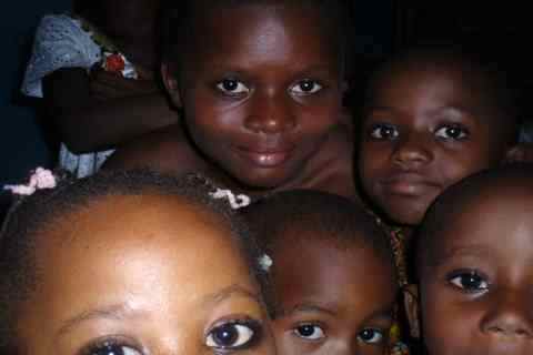 Enfants à Yaoundé